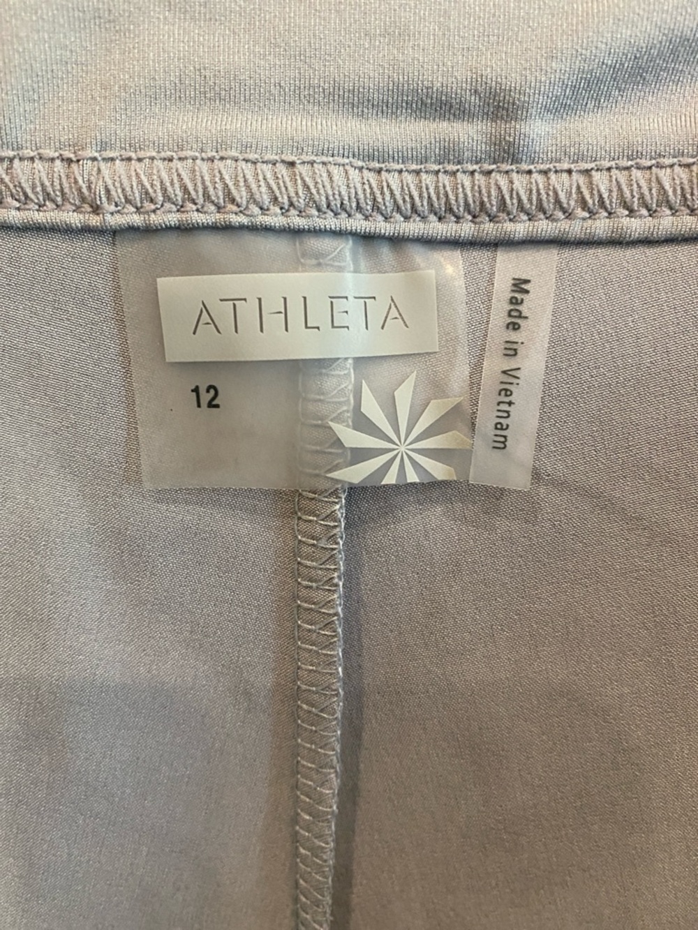 Athleta Olive Green Athletic Skort with Pocket and Drawstring - Picture 4 of 4
